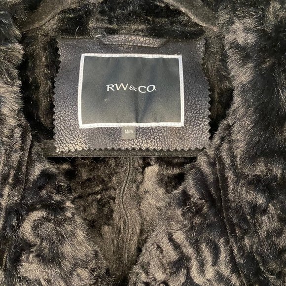 RW&CO Faux Shearling Jacket - Picture 3 of 3